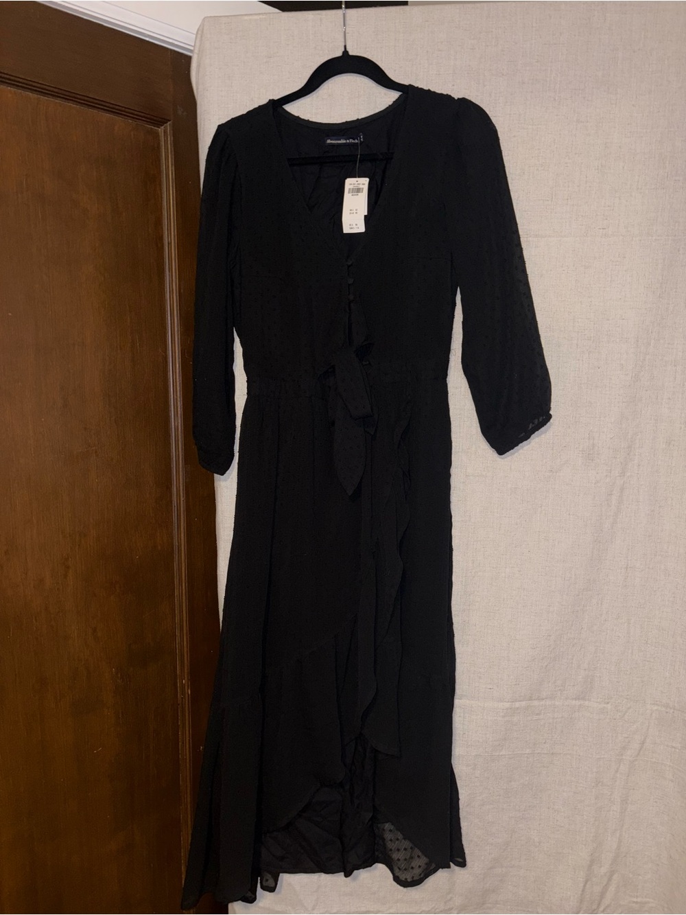 Abercrombie & Fitch Black V-Neck Tie-Front High-Low Maxi Dress